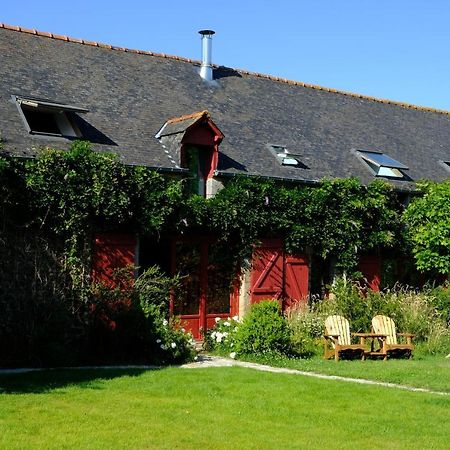 Parigné La Maison Jaune A La Janaie מראה חיצוני תמונה