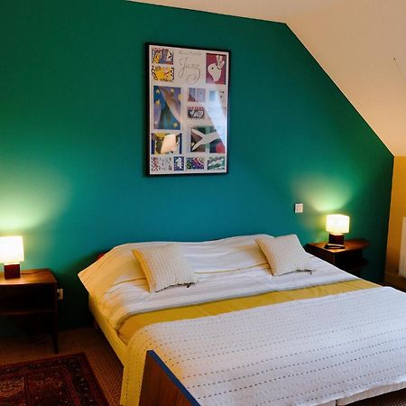 Parigné La Maison Jaune A La Janaie מראה חיצוני תמונה